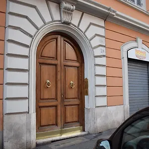 Lost In 2*, Rome Italy